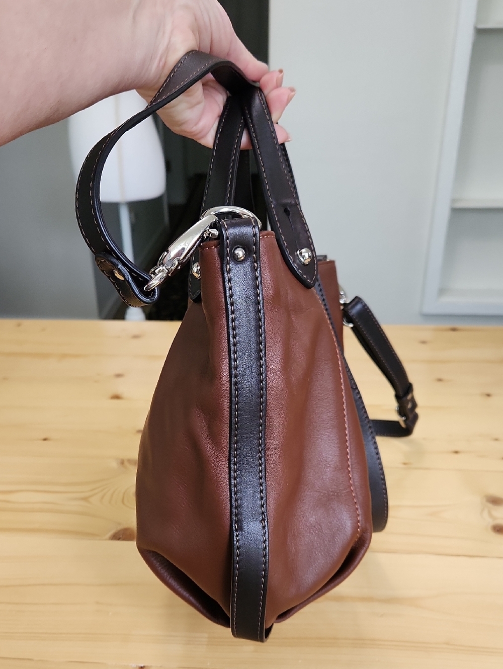 Gianni Conti Soft Italian Leather Crossbody Bag Hobo Satchel - Picture 16 of 17
